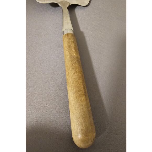 Vintage Stainless Steel Cheese Slicer/Server - Made in Japan - 9-1/2" (inches) - Picture 6 of 7